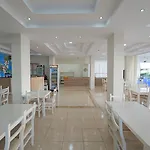 Helia Seaside 3* Sarande