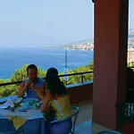 Hotel Helia Seaside 3*