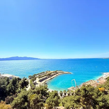 Helia Seaside 4*
