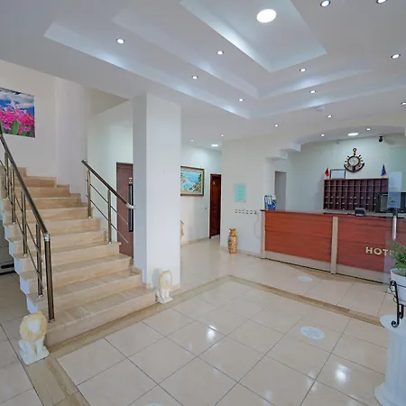 מלון Helia Seaside סרנדה