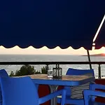 Helia Seaside 酒店 3*