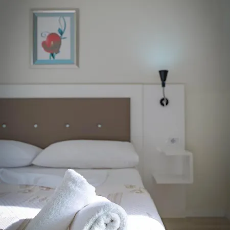 Helia Seaside Hotel