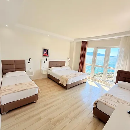 Helia Seaside Hotel Sarande