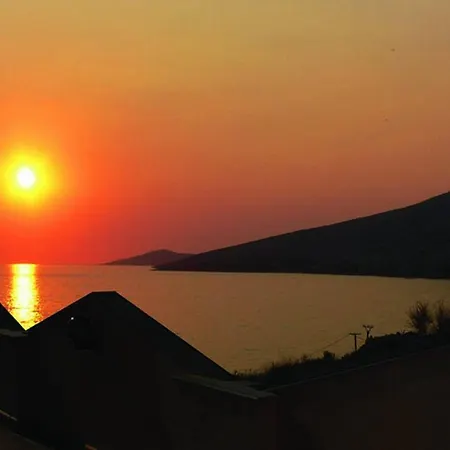 Helia Seaside 4* Sarande
