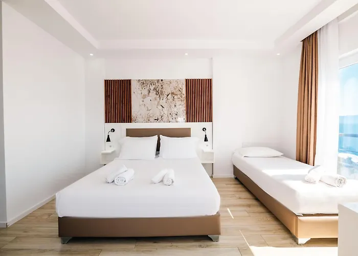 Helia Seaside 4* Saranda