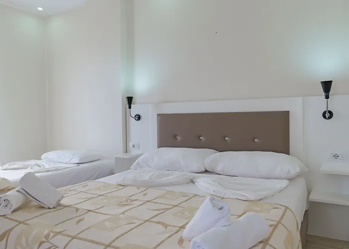 Helia Seaside 4* Saranda